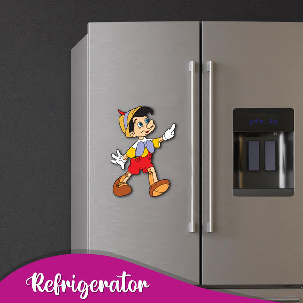 pinocchio-fan-souvenir-magnet-close-up