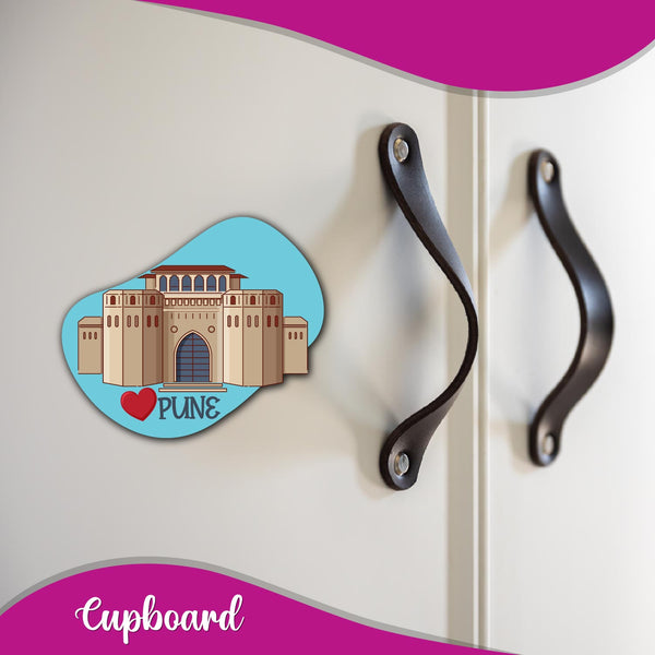 Pune City Fridge Magnet with Shaniwar Wada Design