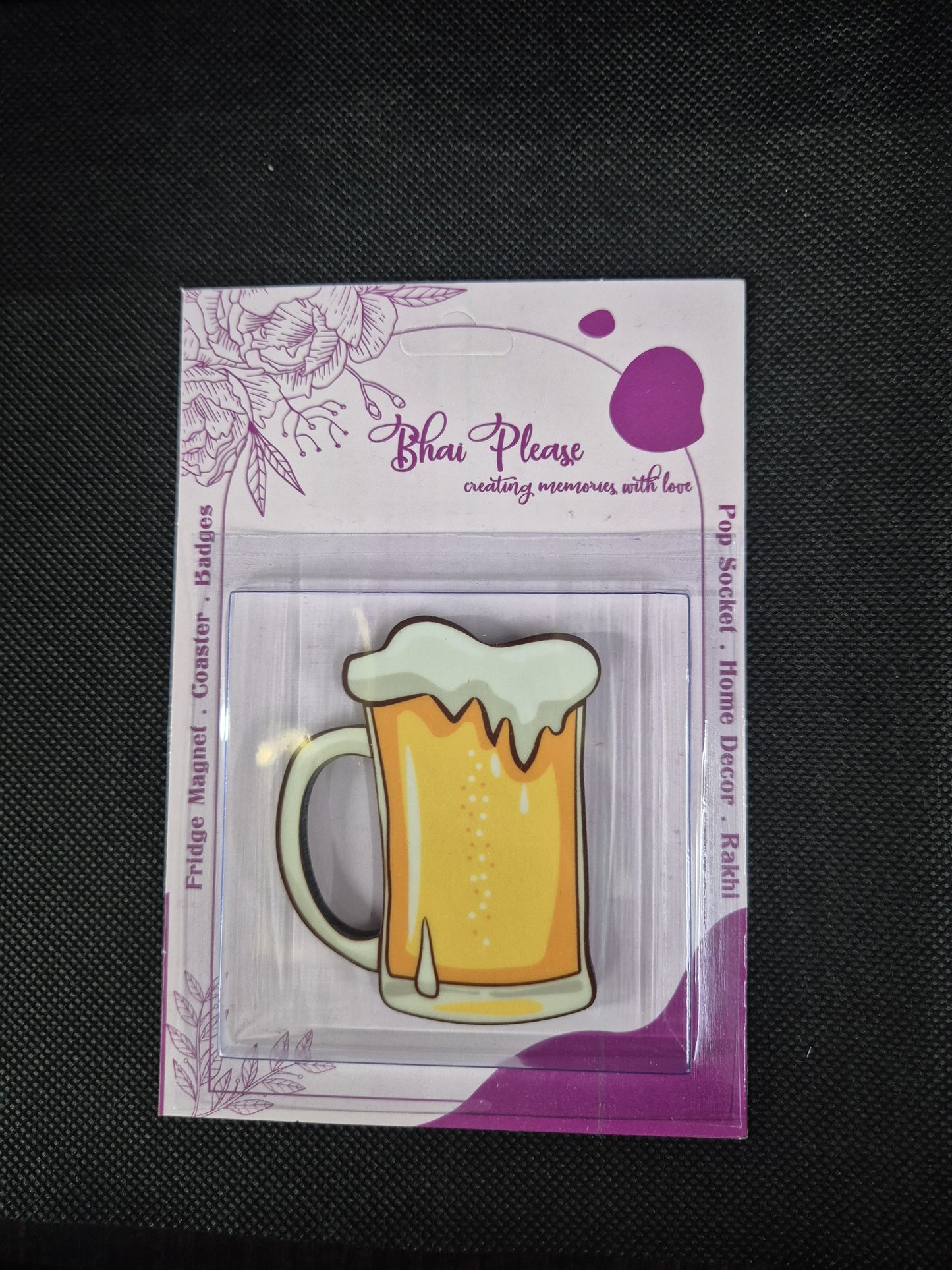 A magnetic beer glass with a bubbly, realistic look.