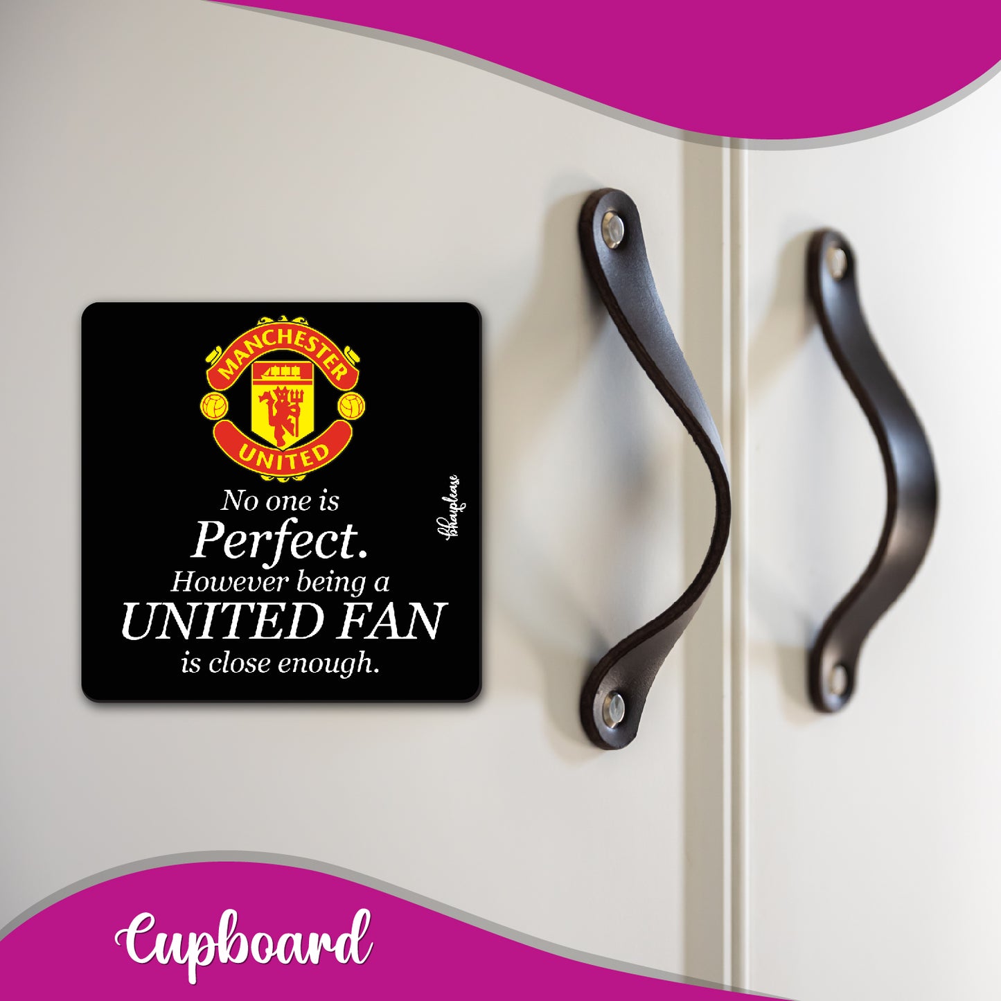 Manchester United Fan Wooden Fridge / Refrigerator Magnet