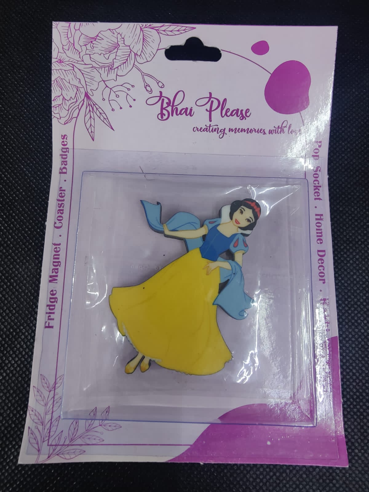 snow-white-fan-merchandise-magnet-for-home-decor