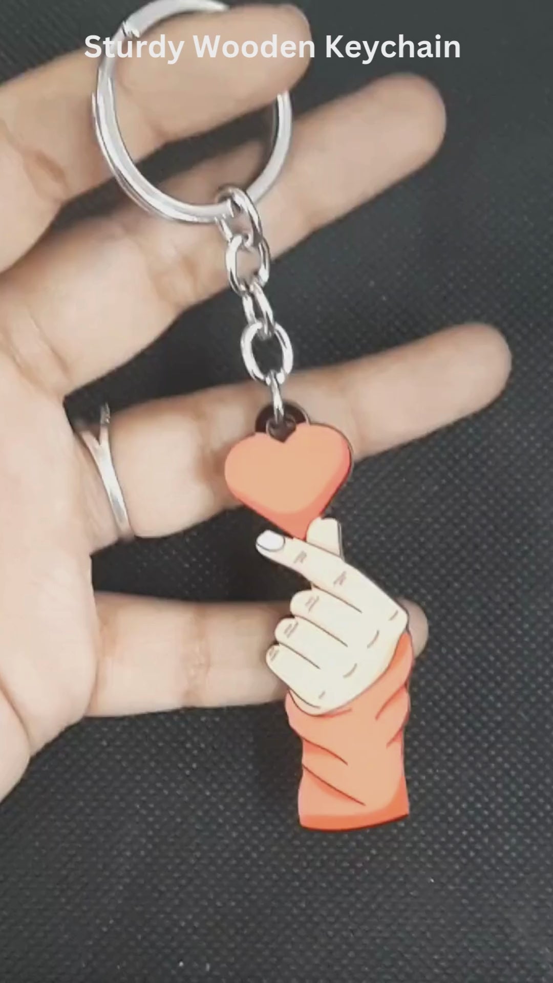  Trendy finger heart keyring