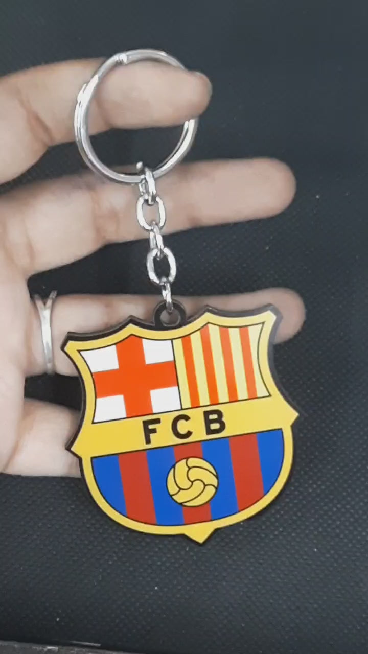  Durable wooden club keychain